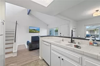 Photo #4: PW25253581 Listing