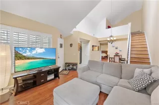 Photo #3: PW25255019 Listing 