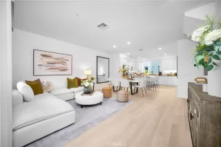 Photo #1: PW25256046 Listing 