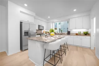 Photo #6: PW25256046 Listing 