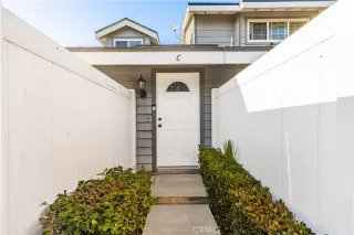 Photo #1: PW25256196 Listing 