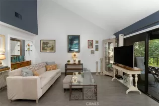 Photo #3: PW25256945 Listing 