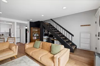 Photo #2: PW25257952 Listing 