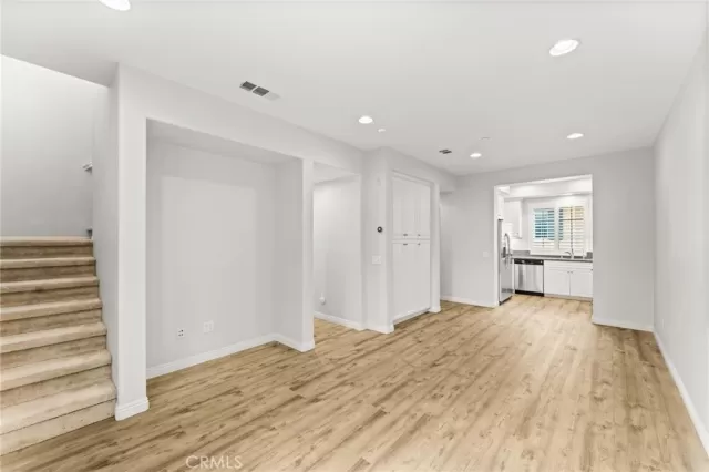 MLS: PW25258940 Condo For Sale