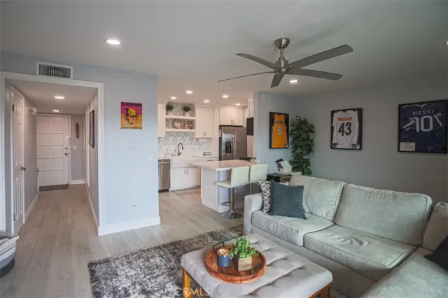 MLS: PW25259031 Condo For Sale