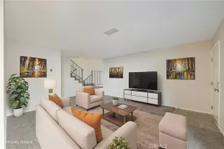 Photo #1: PW25259652 Listing 