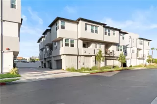 Photo #1: PW25259977 Listing 