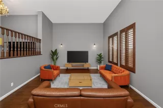 Photo #3: PW25260363 Listing