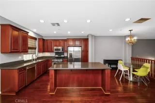 Photo #5: PW25260363 Listing