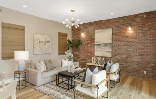 Photo #2: PW25261003 Listing 