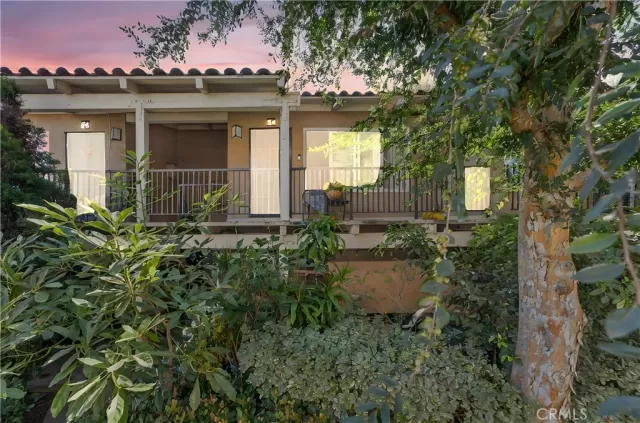 MLS: PW25264982 Condo For Sale