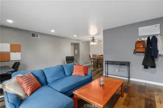 Photo #2: PW25265500 Listing 