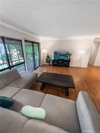 Photo #2: PW25271246 Listing 