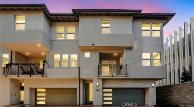 MLS: PW25272650 Condo For Sale