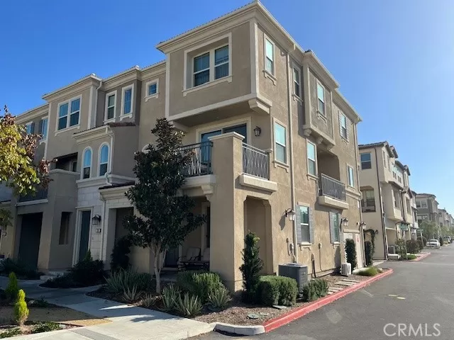 MLS: PW25279804 Condo For Sale