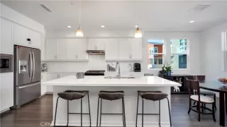 Photo #2: PW25280065 Listing