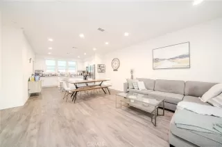 Photo #2: PW26009140 Listing 