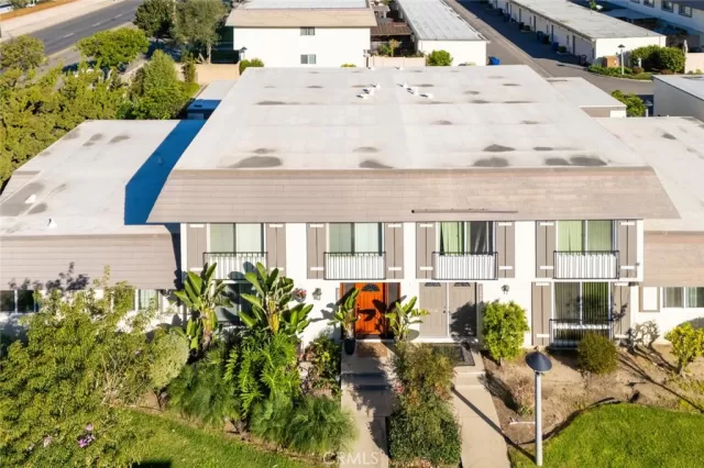 MLS: PW26010030 Condo For Sale