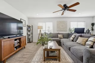 Photo #2: PW26015405 Listing 