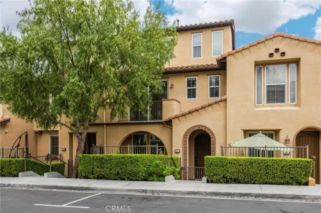 MLS: PW26017287 Condo For Sale