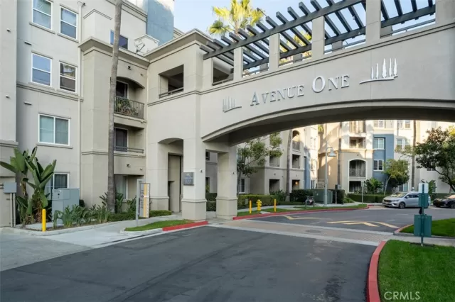 MLS: PW26017785 Condo For Sale