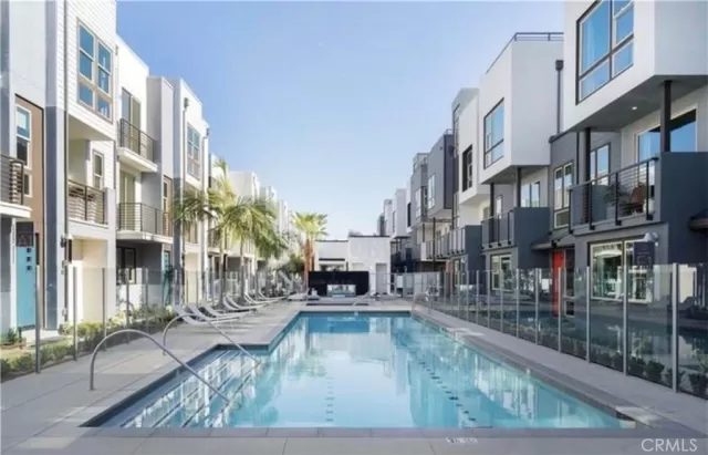 MLS: PW26017953 Condo For Sale