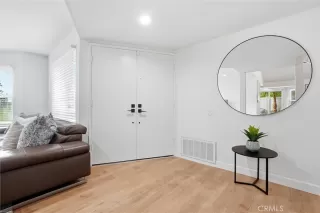 Photo #5: PW26019103 Listing 