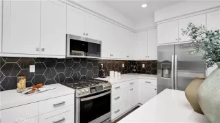 Photo #2: PW26019667 Listing 