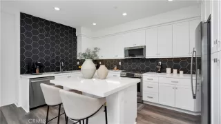 Photo #3: PW26019667 Listing 