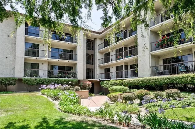 MLS: PW26025586 Condo For Sale