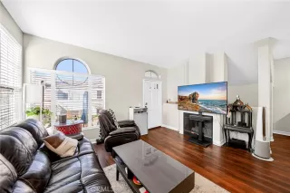 Photo #3: PW26026428 Listing 