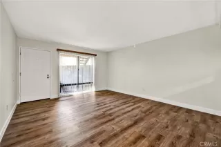 Photo #5: PW26027022 Listing