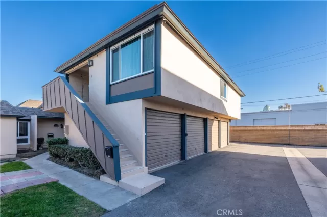 MLS: PW26027522 Condo For Sale