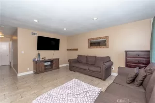 Photo #4: PW26027522 Listing 