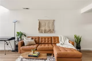 Photo #2: PW26033603 Listing 