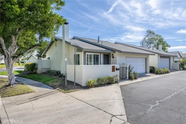 MLS: PW26036827 Condo For Sale