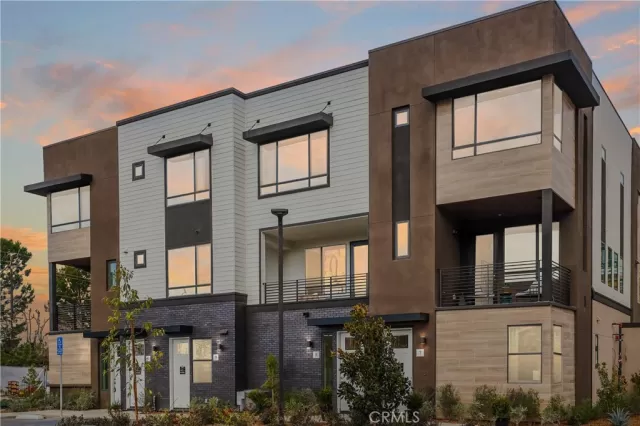 MLS: PW26038501 Condo For Sale