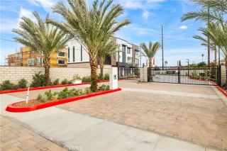 More Details about MLS # PW26038531 : 31 BIGSBY DRIVE