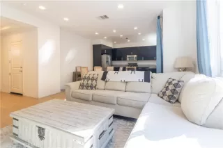 Photo #3: PW26039138 Listing 