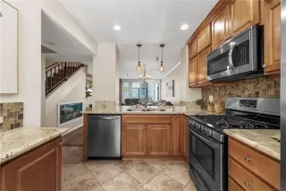 Photo #6: PW26044172 Listing 