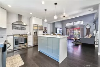 Browse active condo listings in COYOTE CREEK