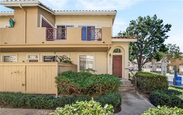 MLS: PW26048320 Condo For Sale