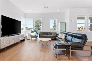 Photo #2: PW26048511 Listing 