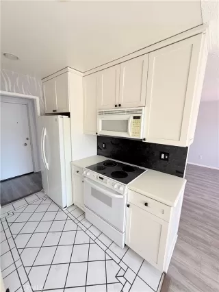 Photo #6: PW26058238 Listing 