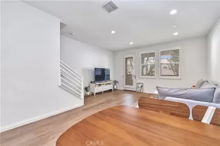 Photo #4: PW26058310 Listing 