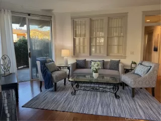 Browse active condo listings in ARCADA