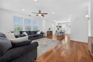 Photo #1: PW26059001 Listing