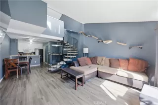 Photo #6: PW26059417 Listing 