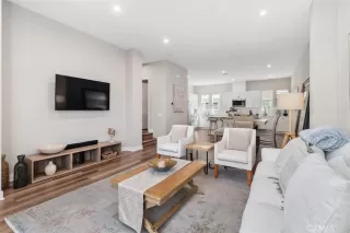 Photo #3: PW26062304 Listing 