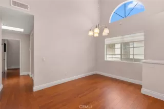 Photo #5: PW26062346 Listing 